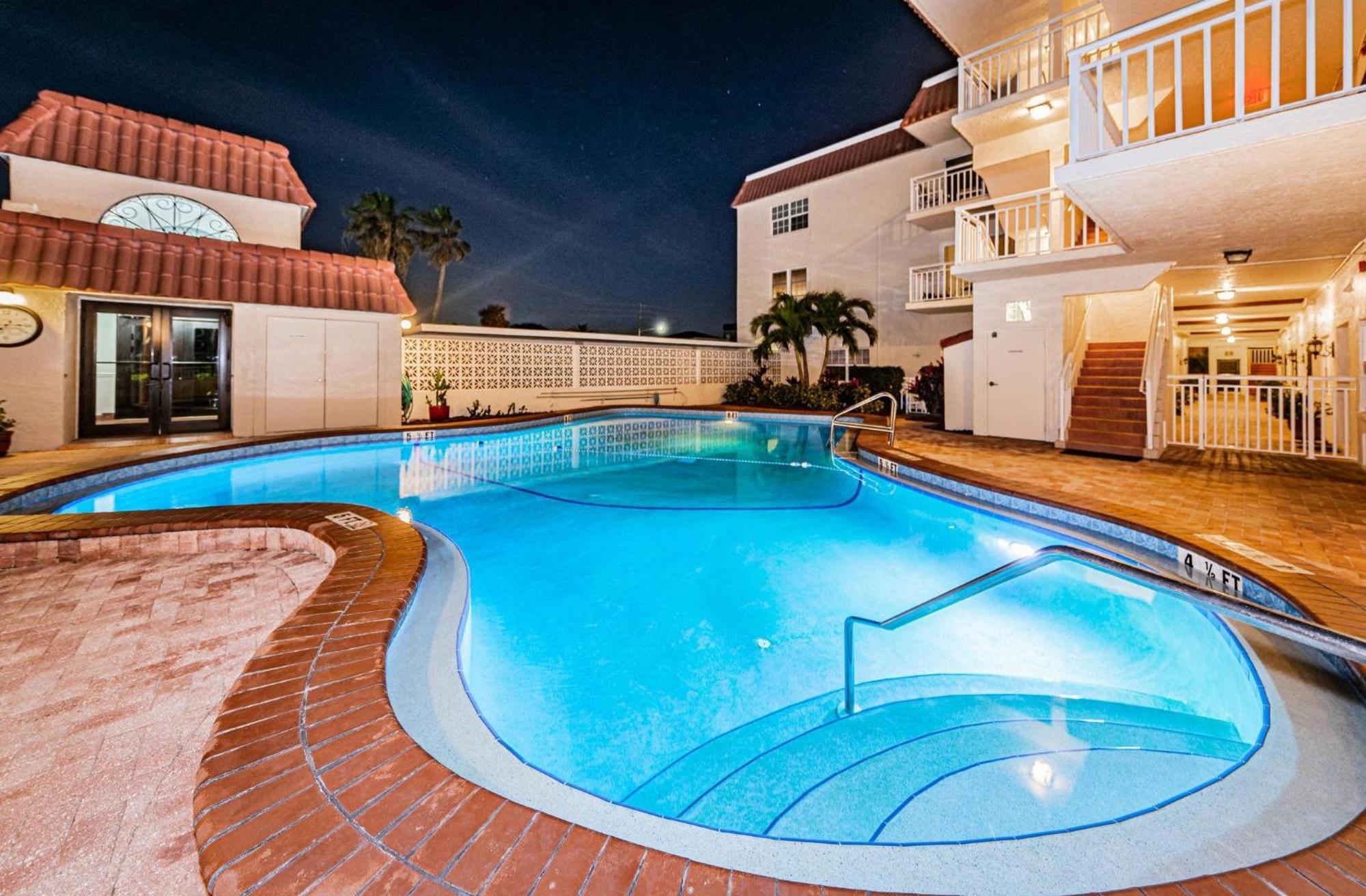 Beach Happy Clearwater Beach Exterior foto